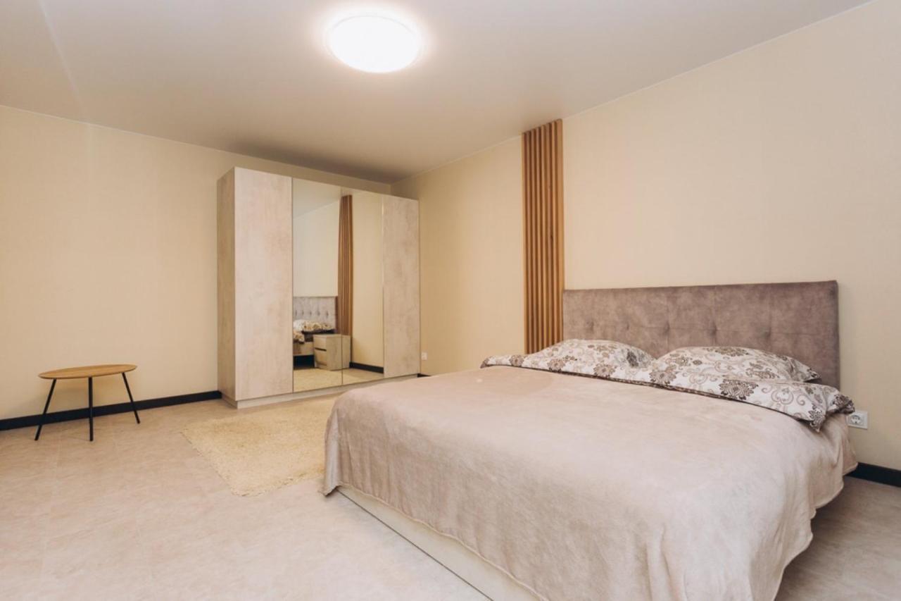 Vip Flat Lavina Проспект М Лушпи 2 Корп2 Leilighet Sumy Eksteriør bilde